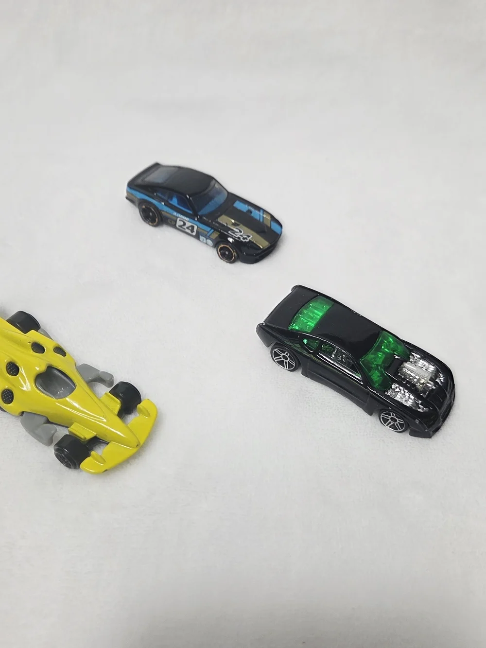 15-Piece Assorted Kids Toy Car Set - Multicolor Hot Wheels